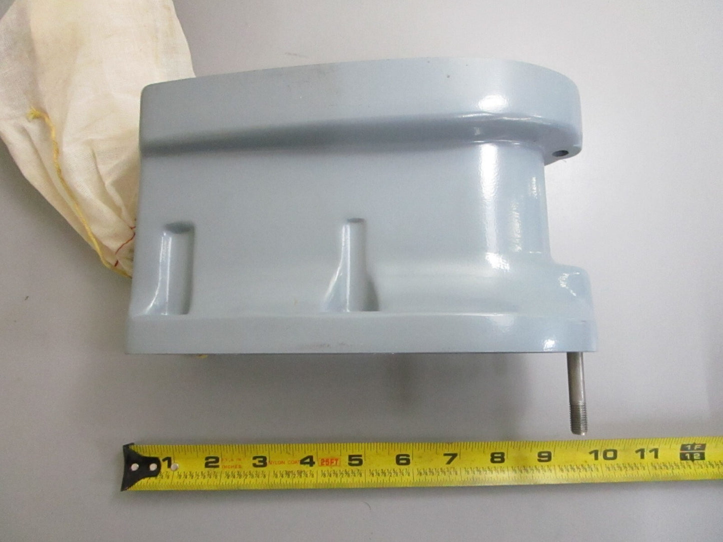 *NEW OEM* 0820 OMC Johnson Evinrude Gearcase Extender Assy 392967 0392967