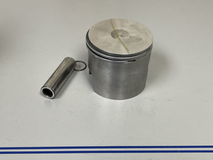 *NEW OEM* 0670 Mercury Quicksilver Piston Assembly .015 765-7042A2 765 7042A2