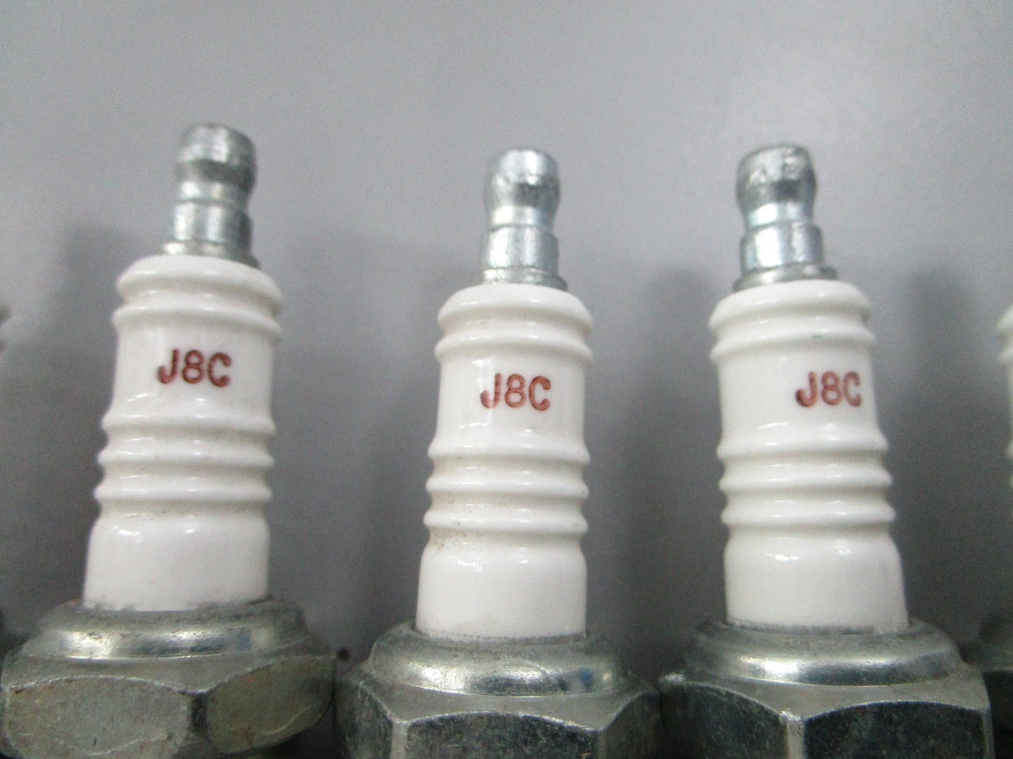 NEW (LOT OF 6) Champion J8C Spark Plug 0810
