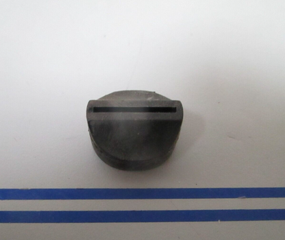 *NEW OEM* 0770 OMC Johnson Evinrude Key Push Knob 322176 0322176