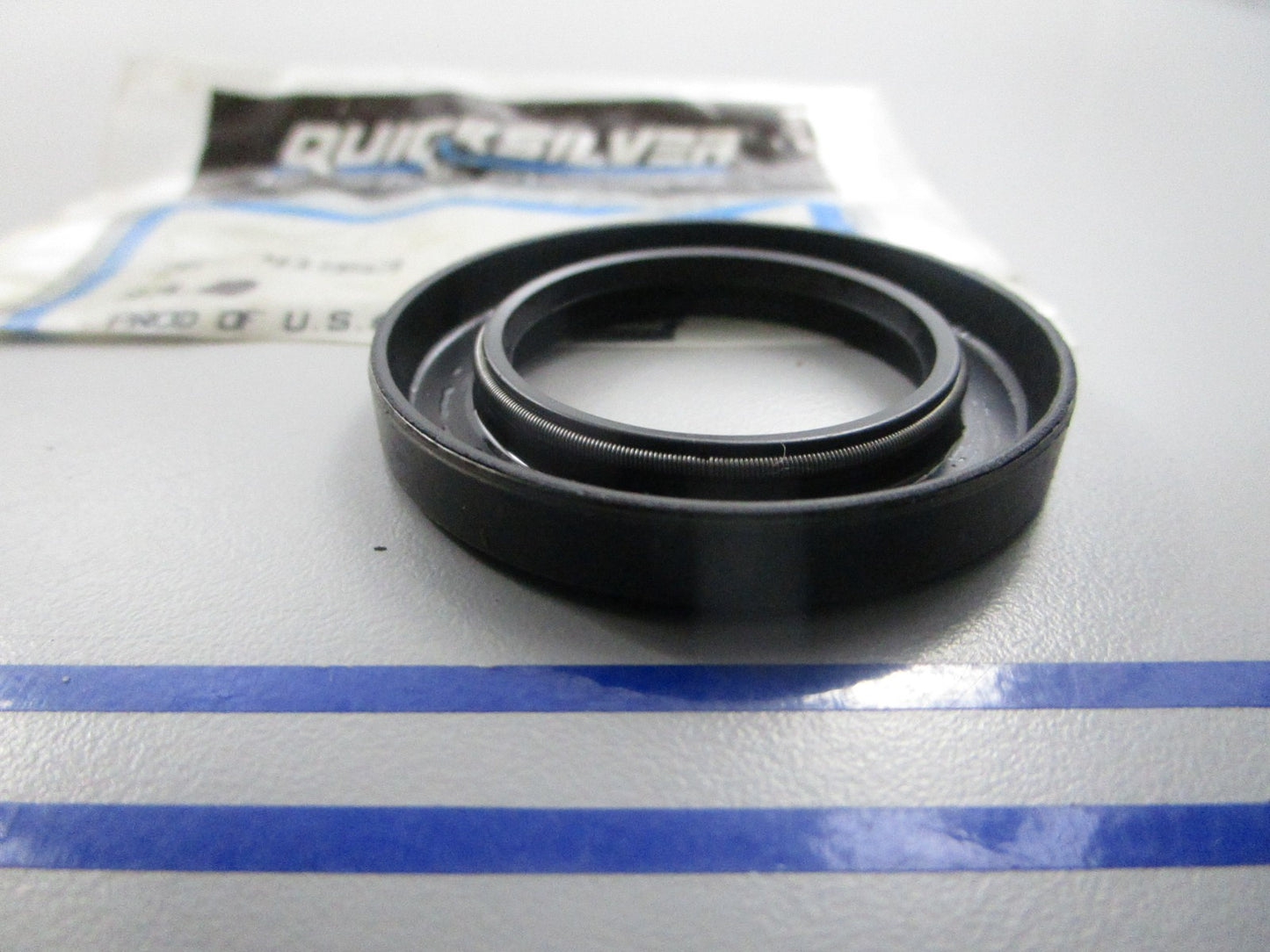 NEW OEM 26-41953 Mercury Quicksilver Seal 0810