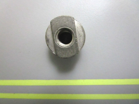 *NEW OEM* 0750 Mercury Quicksilver PIVOT NUT 48003