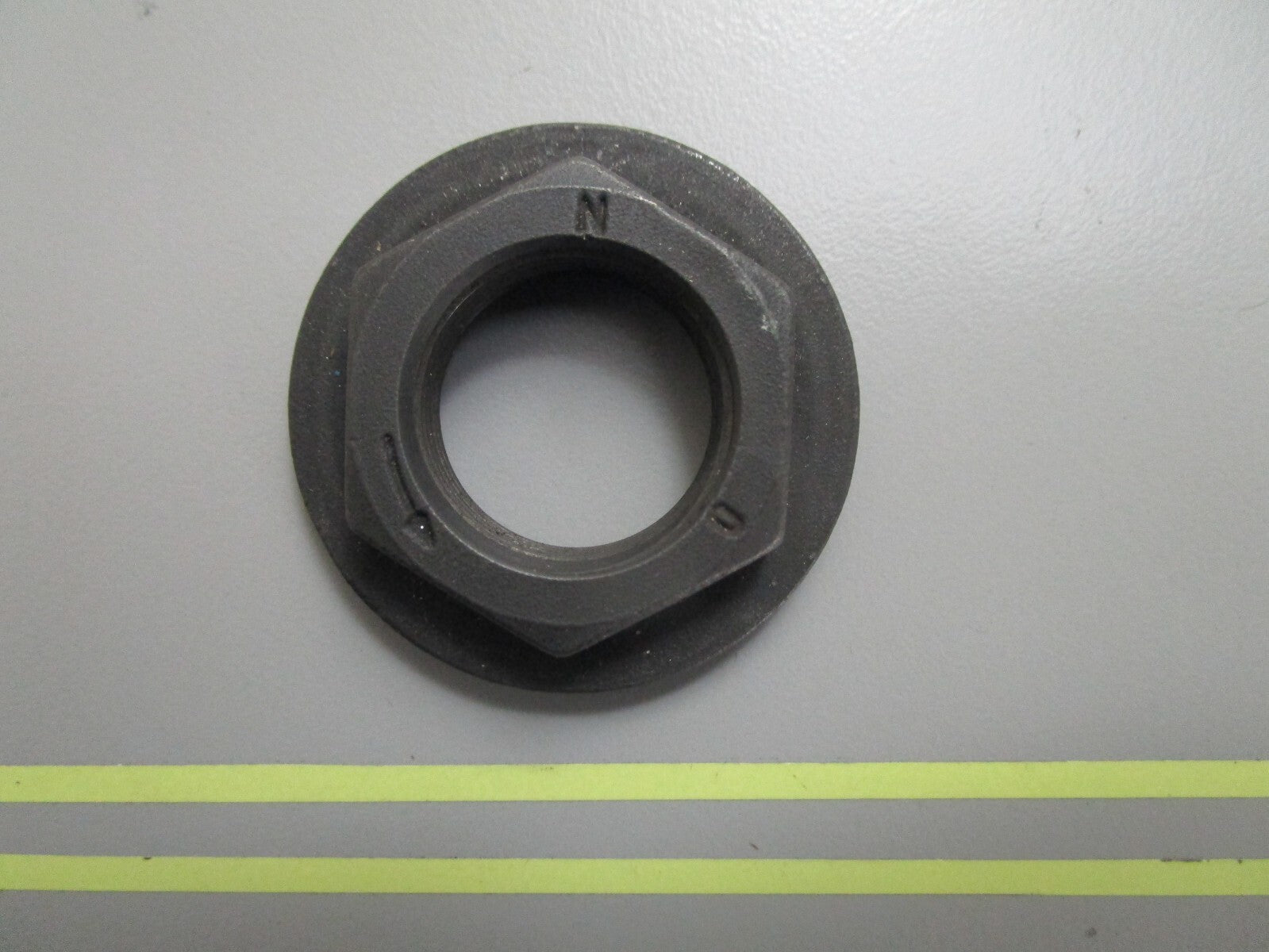 *NEW OEM* 0810 Volvo Penta Nut 3852301