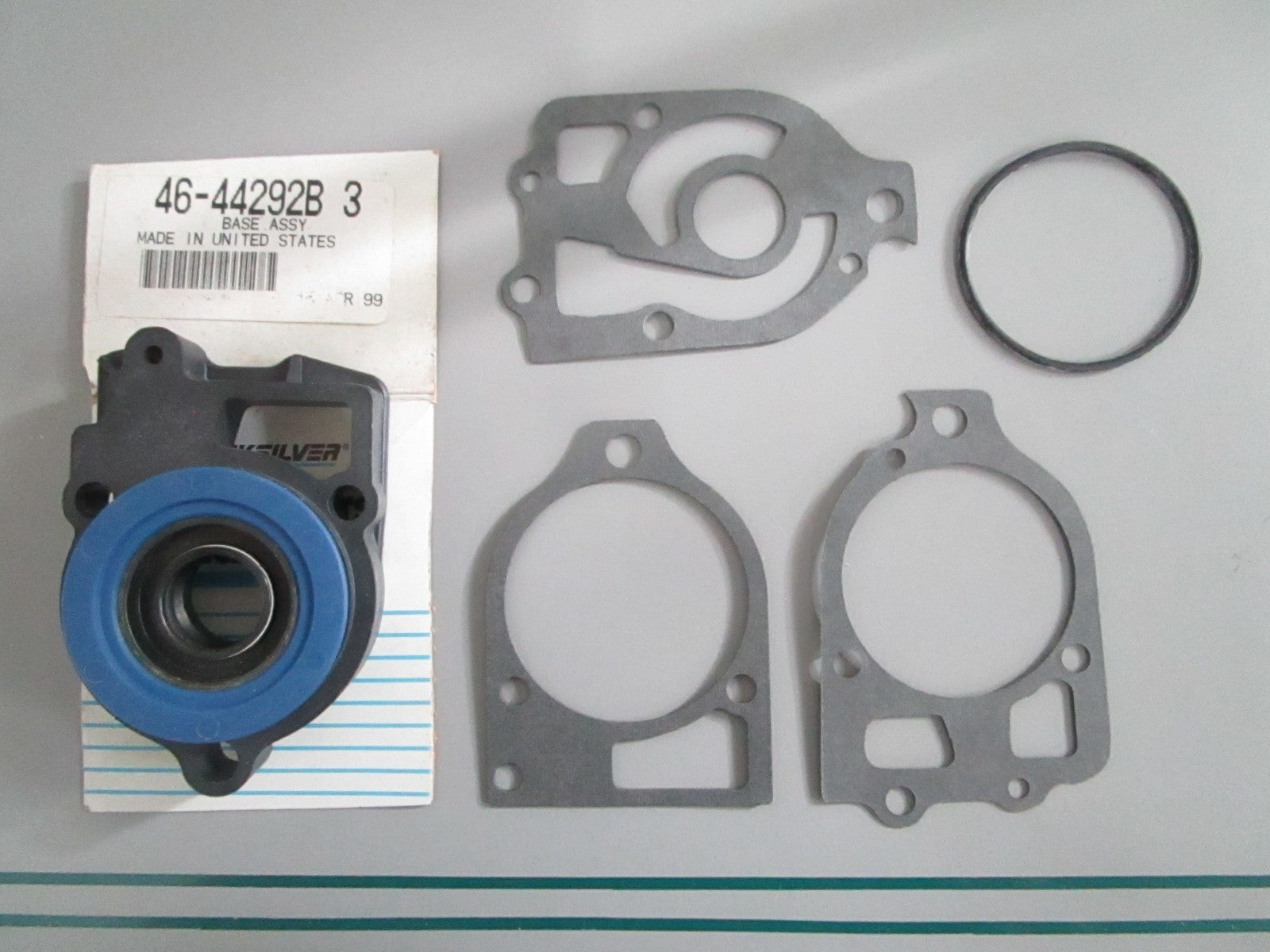 NEW OEM 46-44292B3 Mercury Quicksilver Base Assy 0820