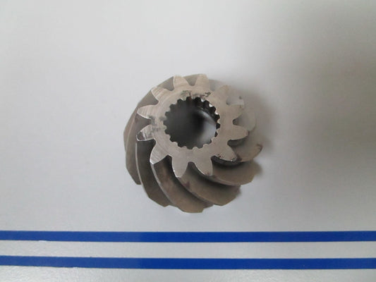 NEW OEM 315533 0315533 OMC Johnson Evinrude Pinion Gear 0720