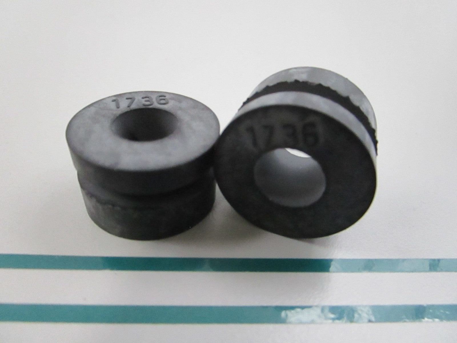 NEW OEM (LOT OF 2) 92075-1736 Kawasaki Damper 0810