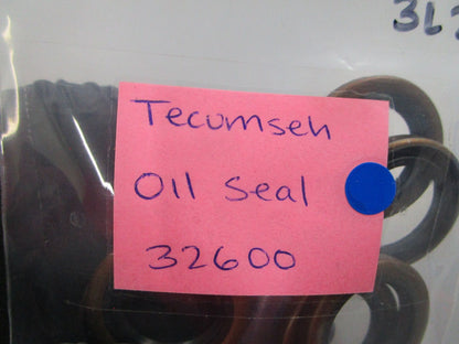 NEW OEM (LOT OF 2) 32600 Tecumseh Oil Seal 0810