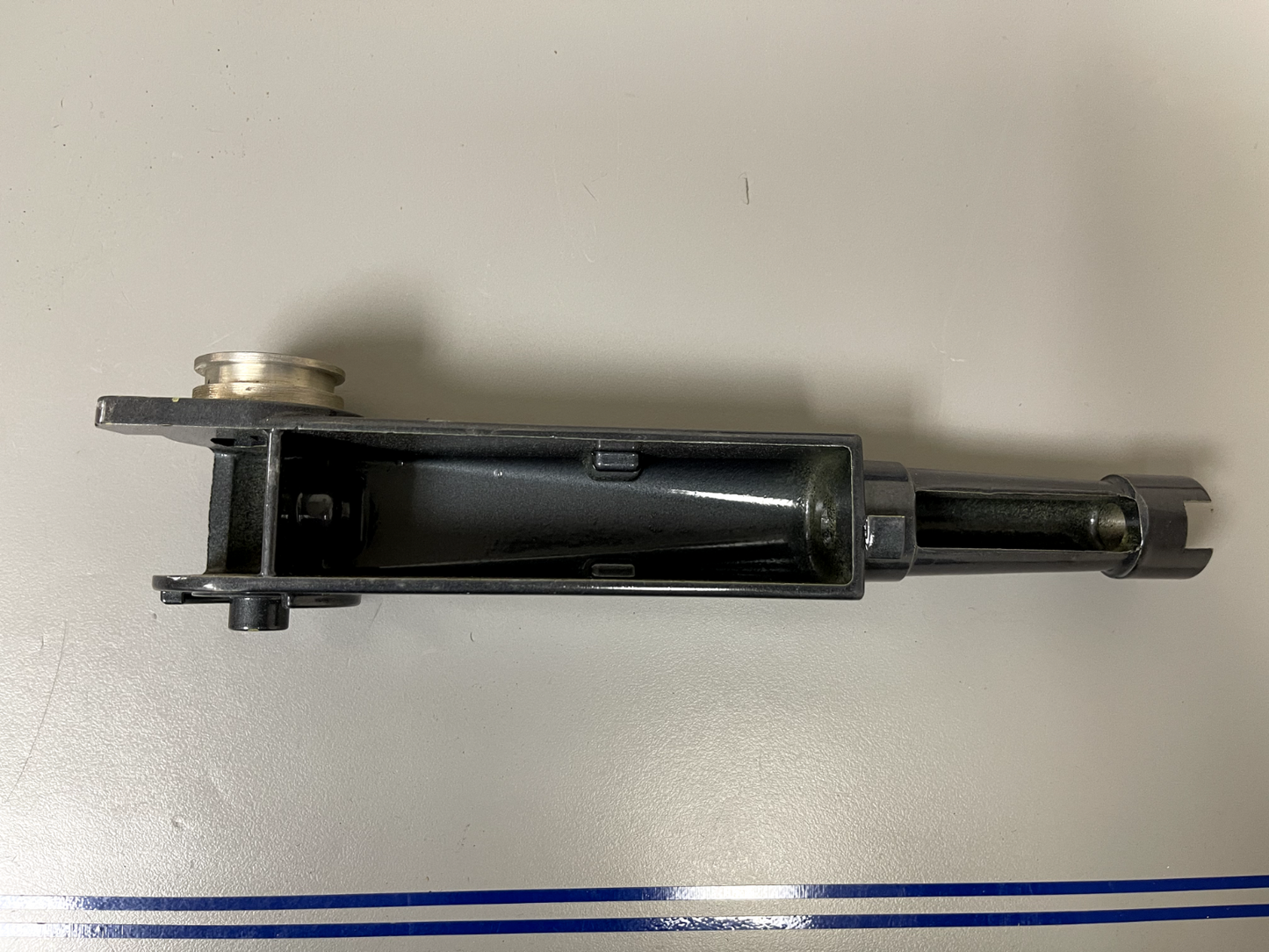 *NEW OEM* 0670 Mercury Mariner 1977 - 1991 8hp Steering Handle Arm 83093M