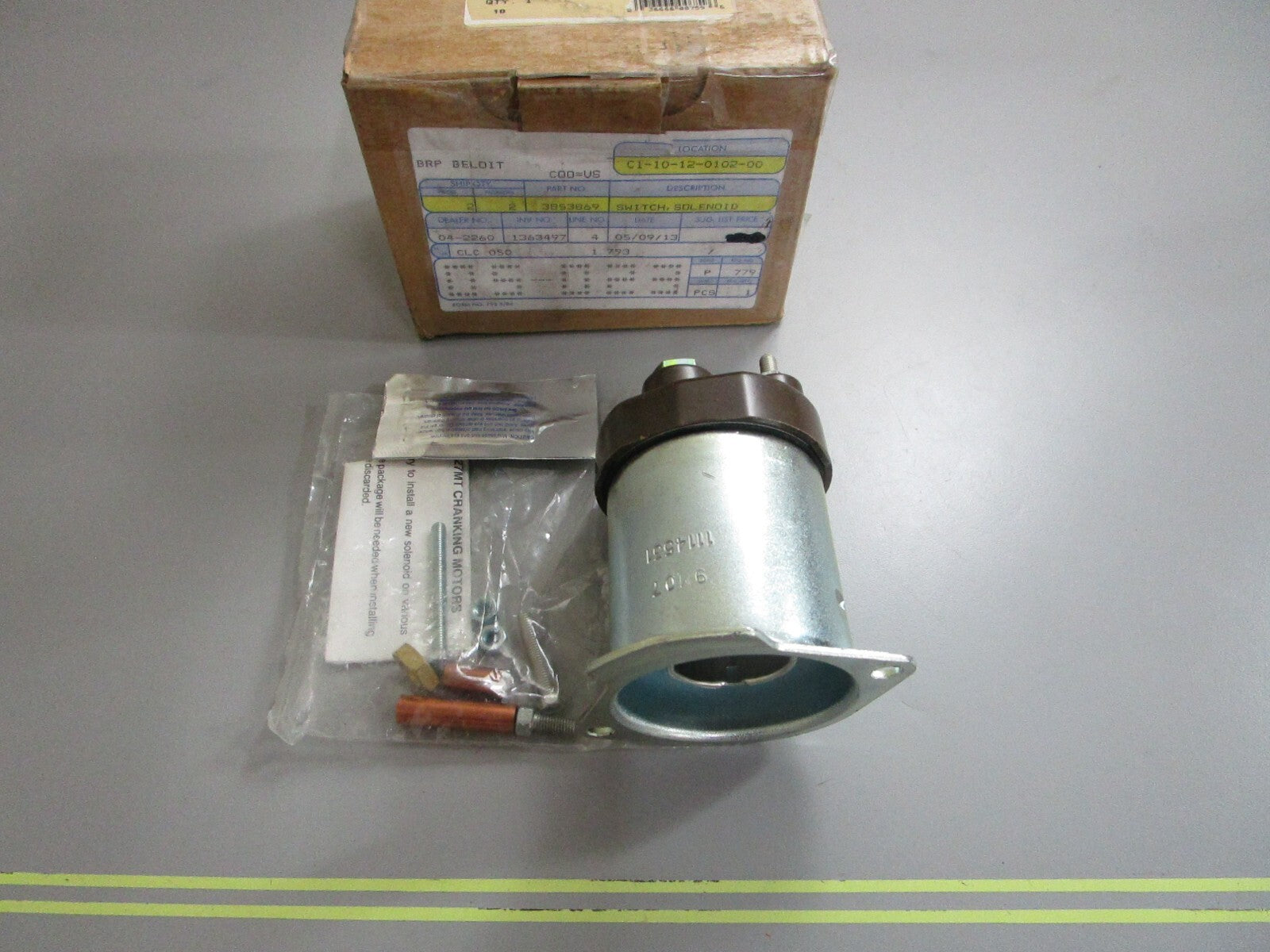 *NEW OEM* 0810 OMC Johnson Evinrude Solenoid Switch 3853869