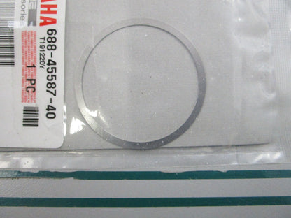 NEW OEM 688-45587-40-00 Yamaha (T:0.30mm) Shim 0810