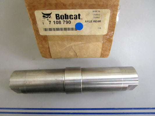 *NEW OEM* 0820 Bobcat Rear Axle 7108790