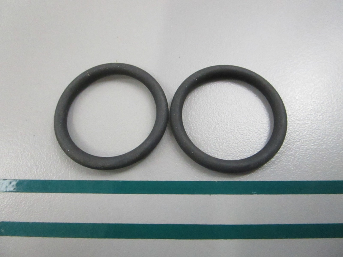 NEW OEM (LOT OF 2) 949657 Volvo Penta O-Ring 0810