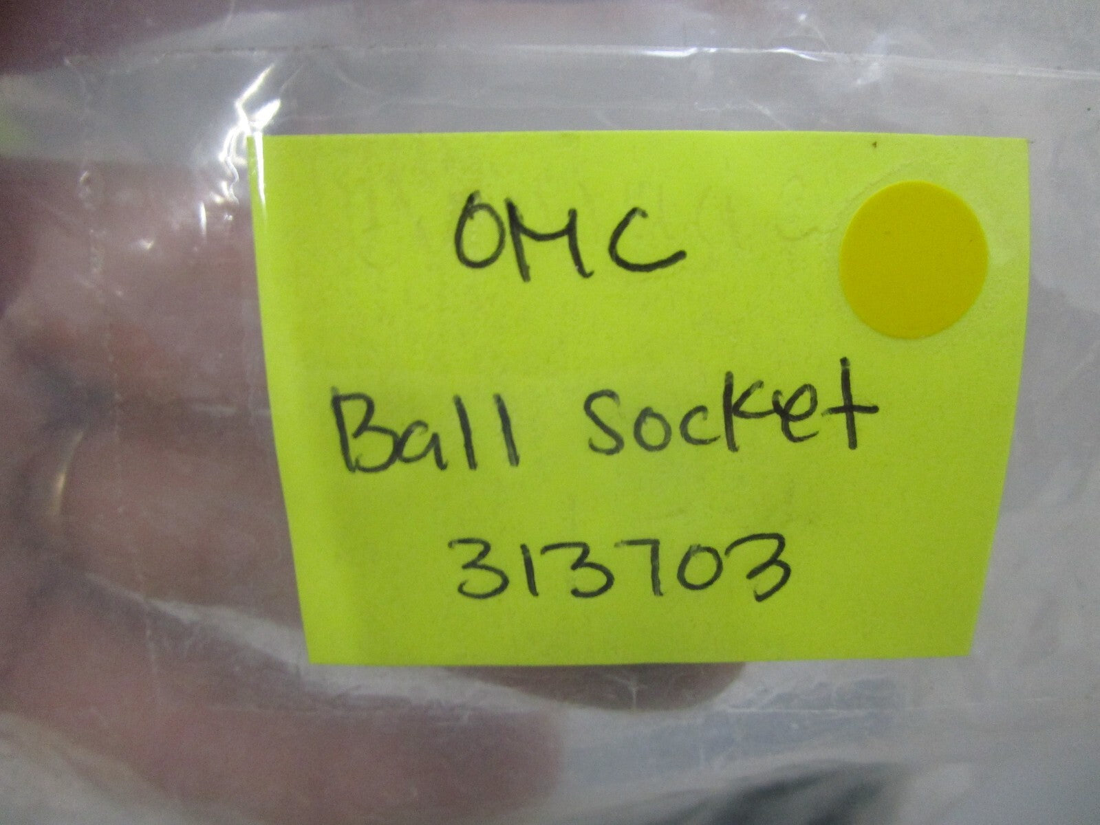 *NEW OEM* (LOT OF 2) 0750 OMC Johnson Evinrude BALL SOCKET 313703 0313703