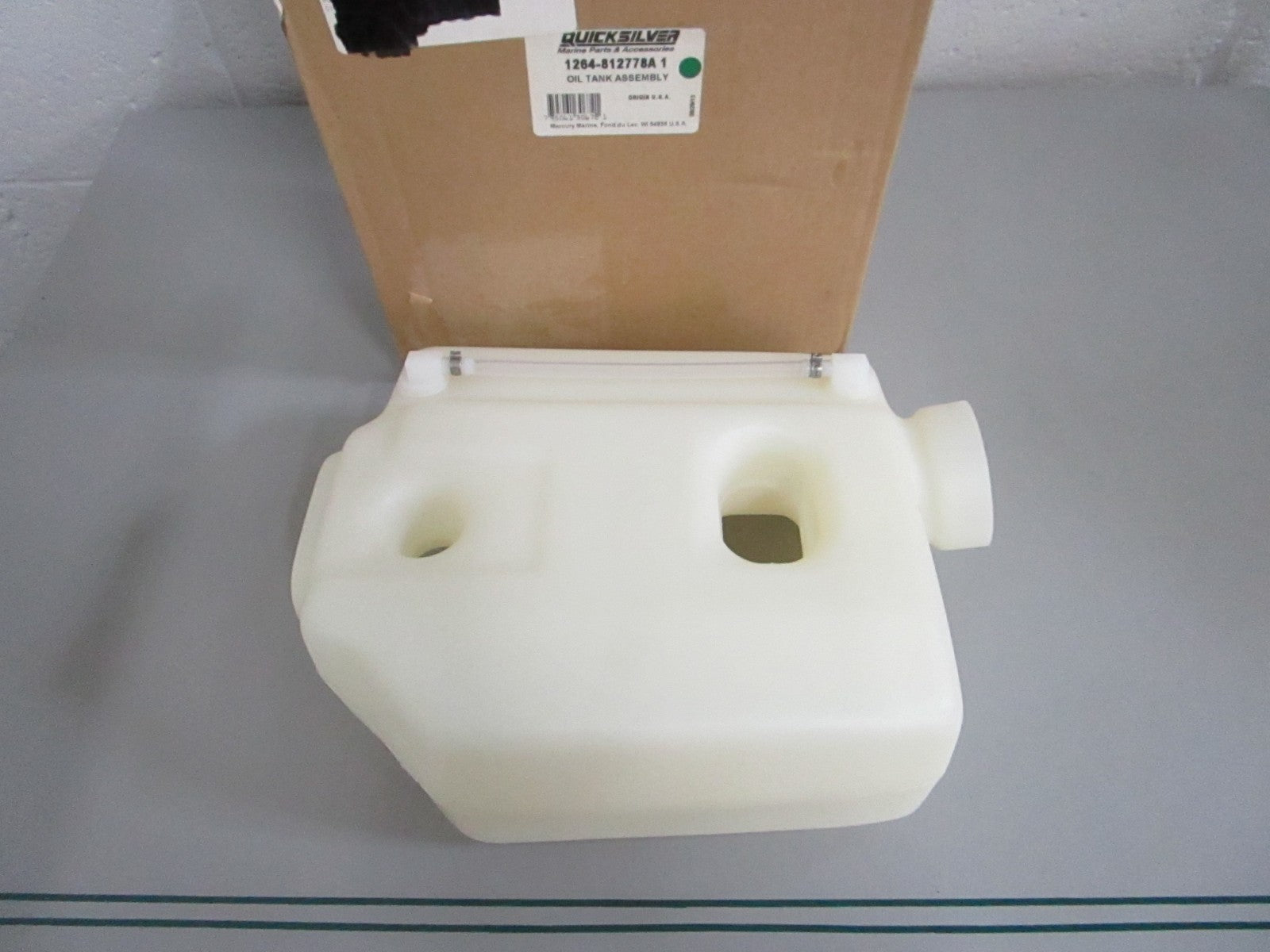 NEW OEM 1264-812778A1 Mercury Quicksilver Oil Tank Assy 0820