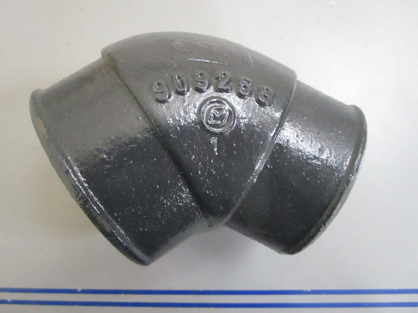 *NEW OEM* 0820 OMC Johnson Evinrude Exhaust Elbow 909258 0909258