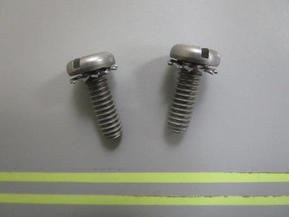 *NEW OEM* (LOT OF 2) 0810 OMC Johnson Evinrude Screw 309021 0309021