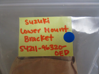 *NEW OEM* 0810 Suzuki Lower Mount Bracket 54211-96320-0ED