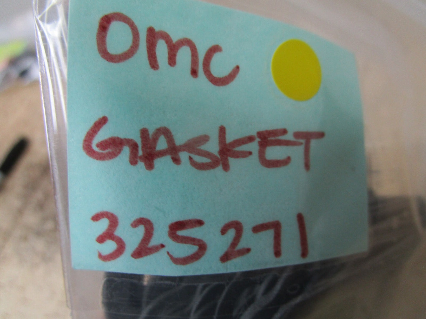 *NEW OEM* (LOT OF 2) 0720 OMC Johnson Evinrude Gasket 325271 0325271
