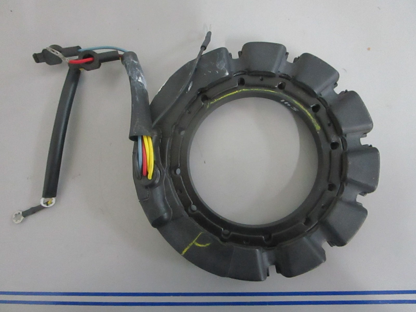 *NEW OEM* 0820 Mercury Quicksilver Stator 398-5704A4