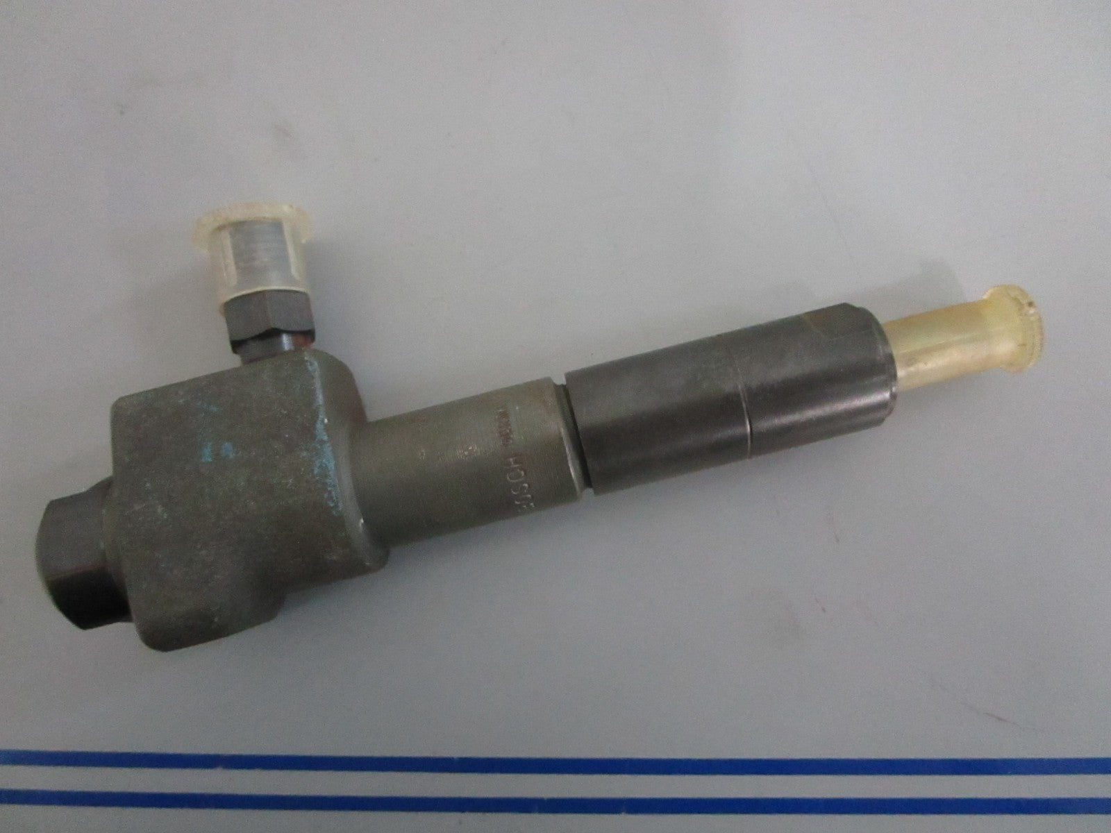*NEW OEM* 0820 Volvo Penta Fuel Injector 833191