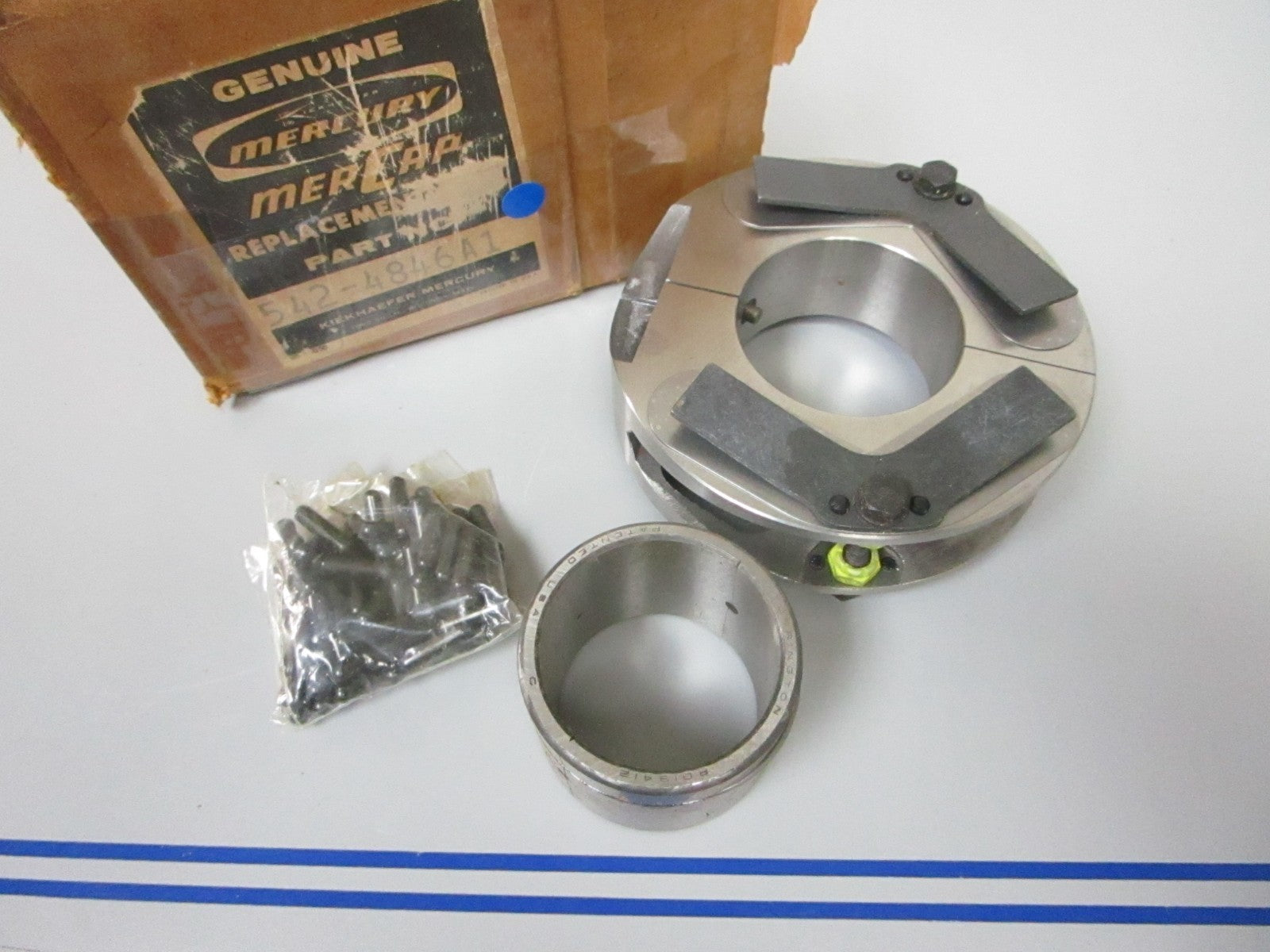 NEW OEM 4846A1 Mercury Quicksilver 65hp Main Bearing Reed Cage 0720