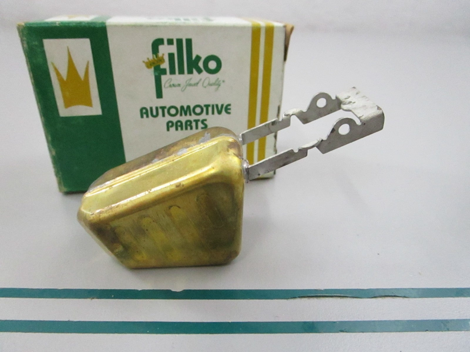 NEW 19-101 Filko Carburetor Float 0810