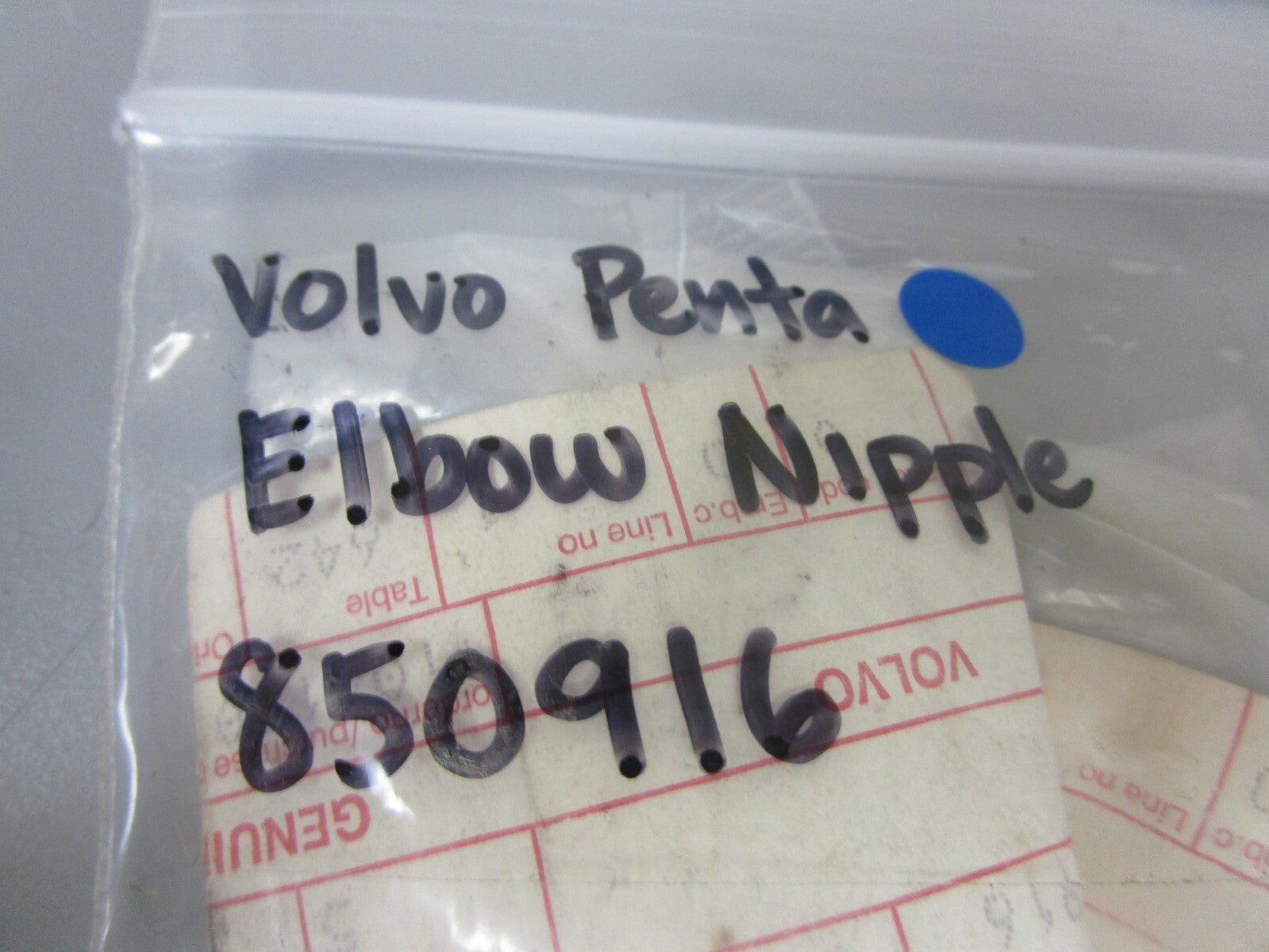 *NEW OEM* 0720 Volvo Penta Elbow Nipple 850916