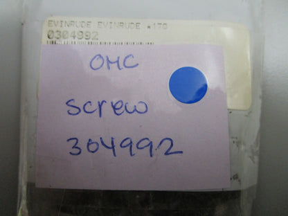 *NEW OEM* 0720 OMC Johnson Evinrude Screw 304992 0304992