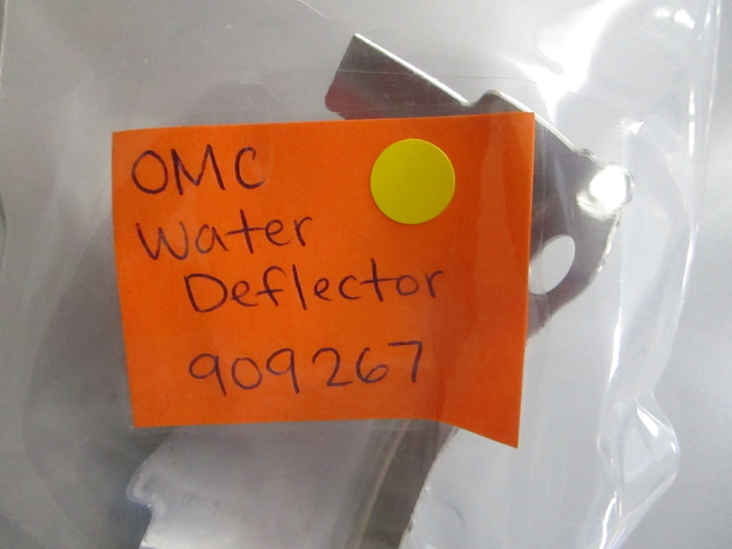 *NEW OEM* 0810 OMC Johnson Evinrude Water Deflector 909267 0909267