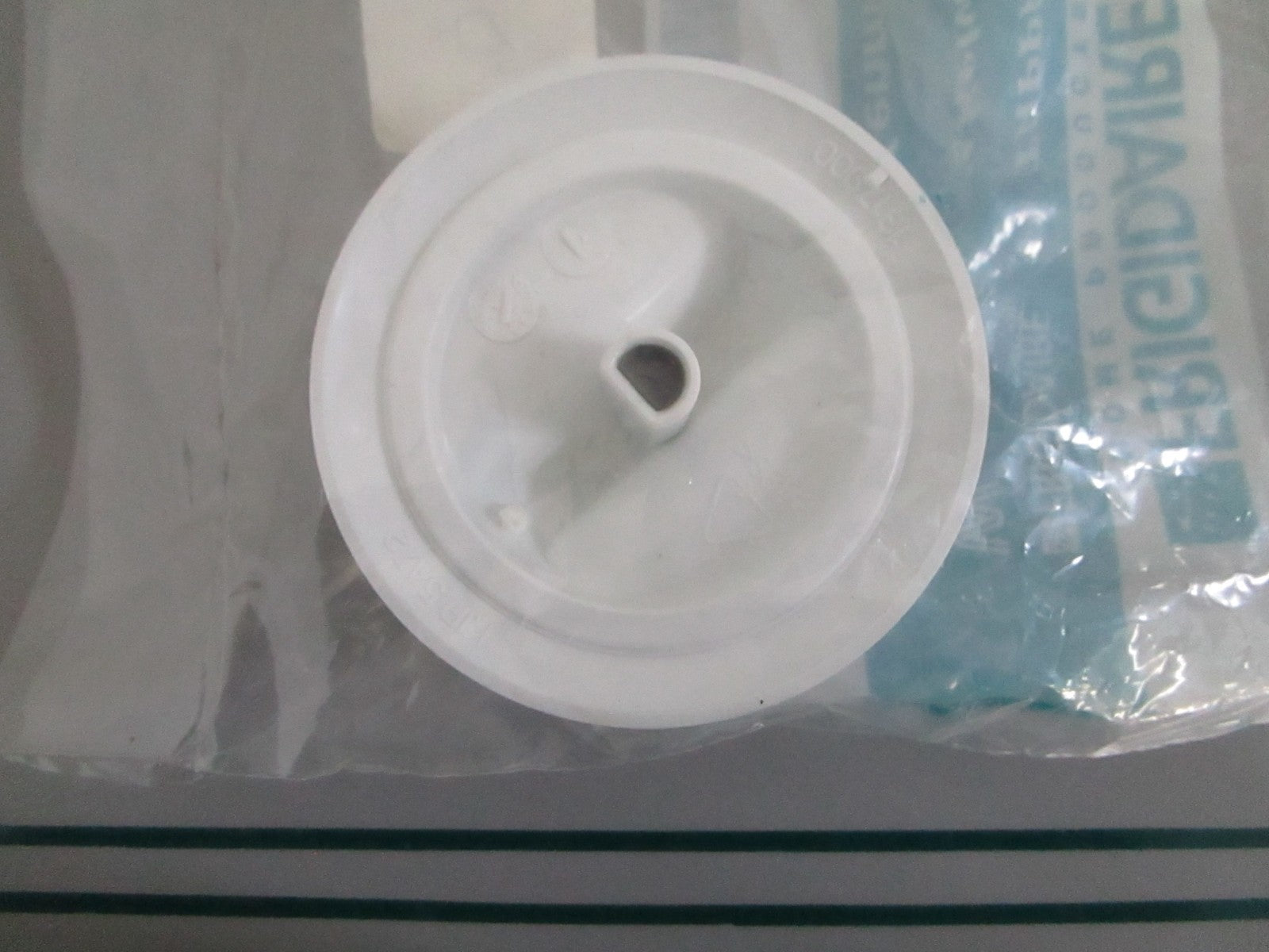 NEW OEM 131790003 Frigidaire Timer Knob 0820