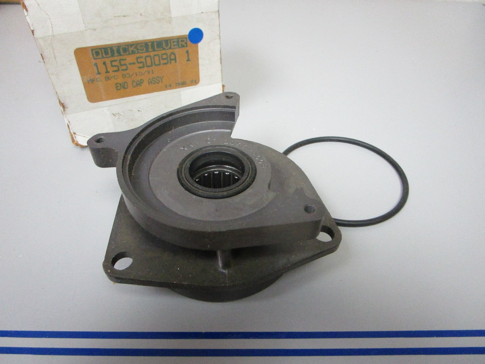 NEW OEM 1155-5009A1 Mercury Quicksilver End Cap Assembly 0720
