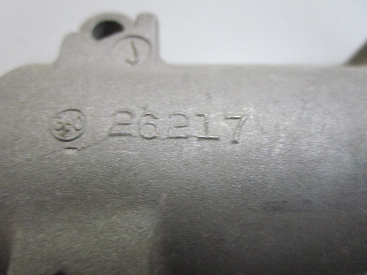 *NEW OEM* 0820 Mercury Quicksilver Upper Mount Cover 26217