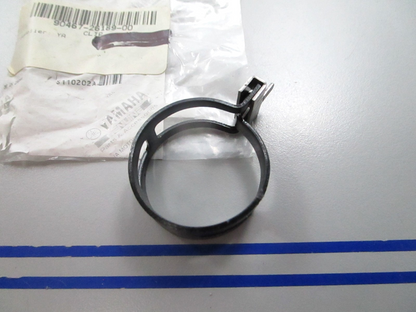NEW OEM 90467-26189 Yamaha Hose Clip Clamp 0810
