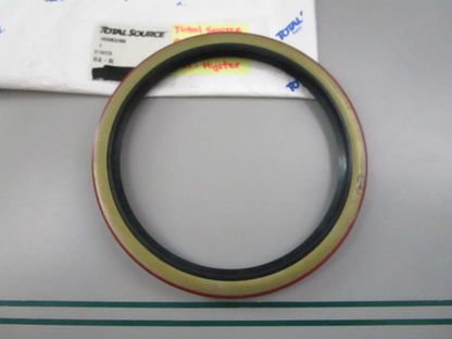 NEW HY141113 For: Hyster Total Source Oil Seal 0810
