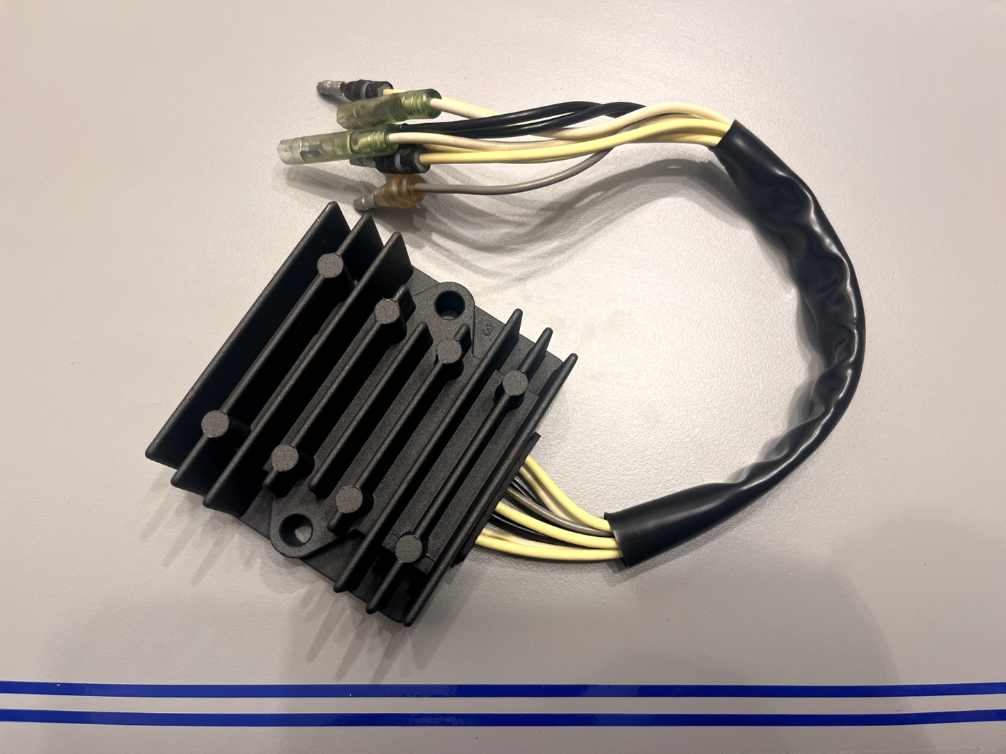 *NEW OEM* 0720 Suzuki 150 175 200 225 hp Rectifier Regulator 32800-92E00