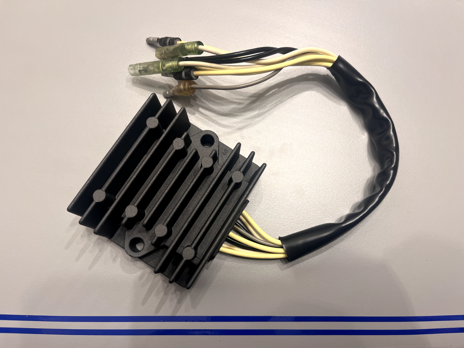 *NEW OEM* 0720 Suzuki 150 175 200 225 hp Rectifier Regulator 32800-92E00