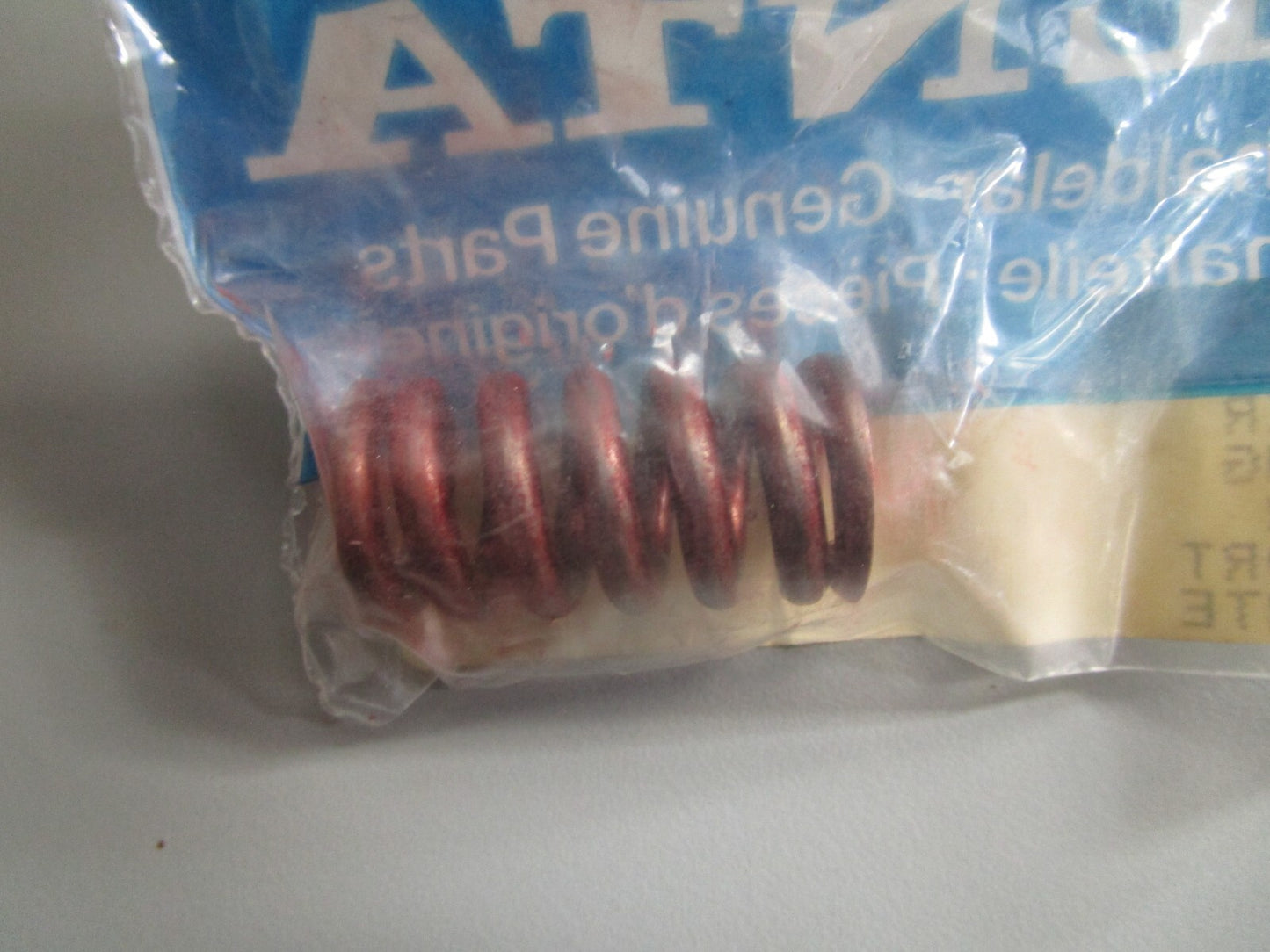 *NEW OEM* 0810 Volvo Penta Spring 844164