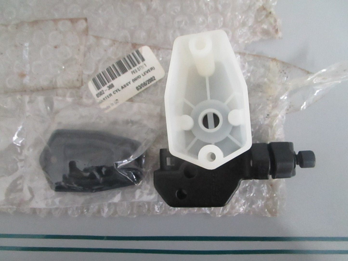 Arctic Cat 0502-388 Master Cylinder Assy W/O Lever ATV 250-500 NEW OEM 0820