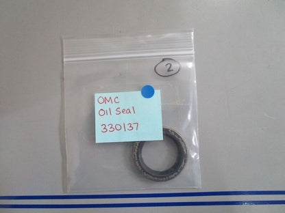 *NEW OEM* 0770 OMC Johnson Evinrude Oil Seal 330137 0330137