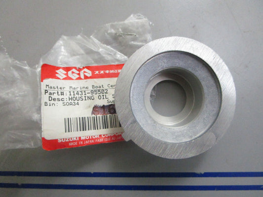 *NEW OEM* 0820 Suzuki Oil Seal Housing 11431-95502