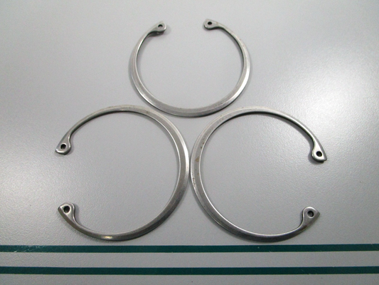 NEW OEM (LOT OF 3) 308628 0308628 OMC Johnson Evinrude Retaining Ring 0810