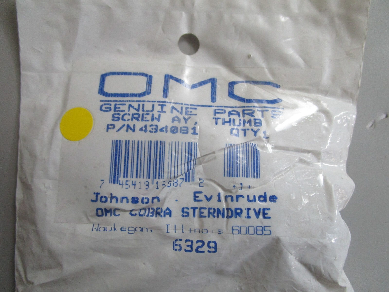*NEW OEM* 0810 OMC Johnson Evinrude Thumb Screw Assembly 434081 0434081