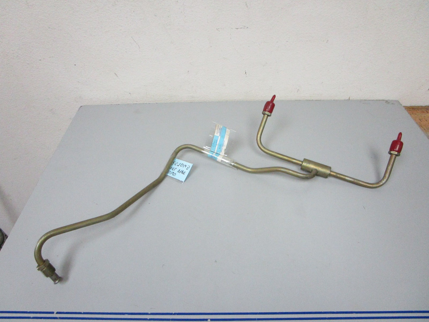 *NEW OEM* 0820 Volvo Penta Fuel Pipe 857063