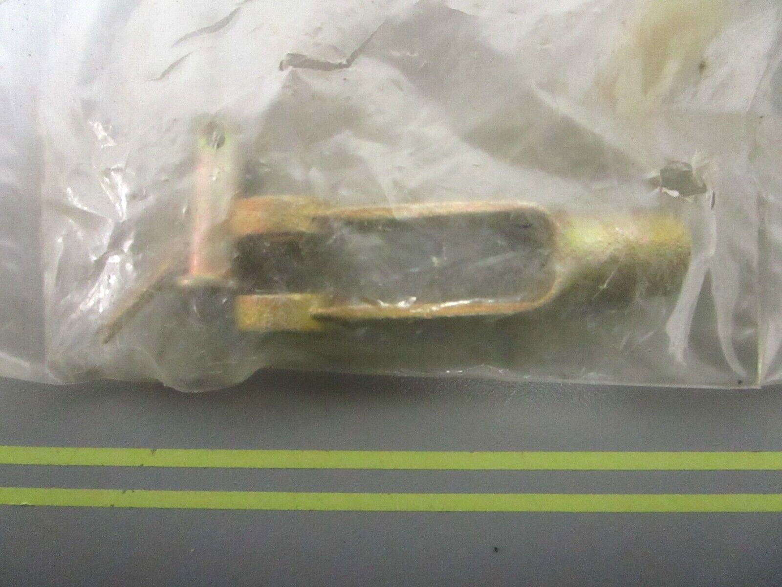 *NEW OEM* 0720 Seastar Clevis Fitting Assembly 42212