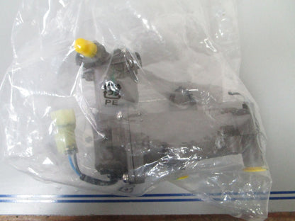 *NEW OEM* 0720 Honda 135 150 hp Fuel Pump Unit 16017-ZY6-023