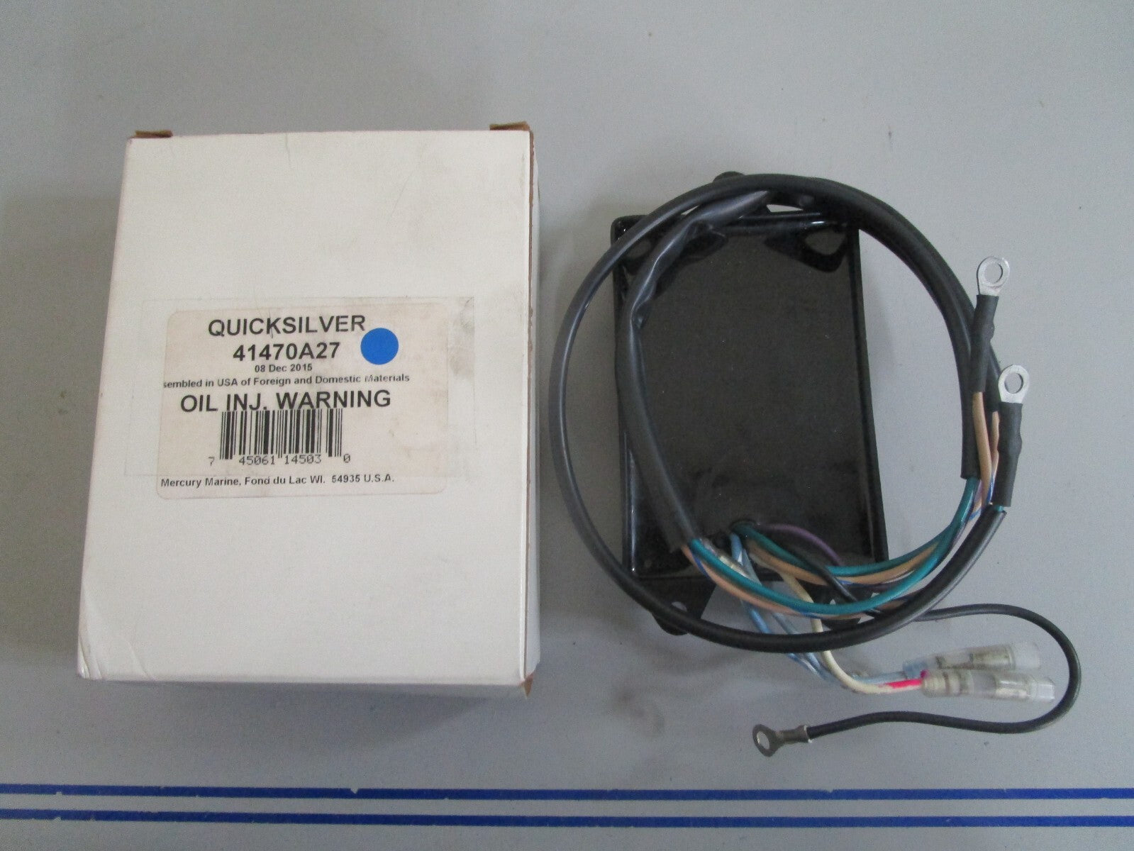*NEW OEM* 0820 Mercury Quicksilver Oil Injection Warning 41470A27