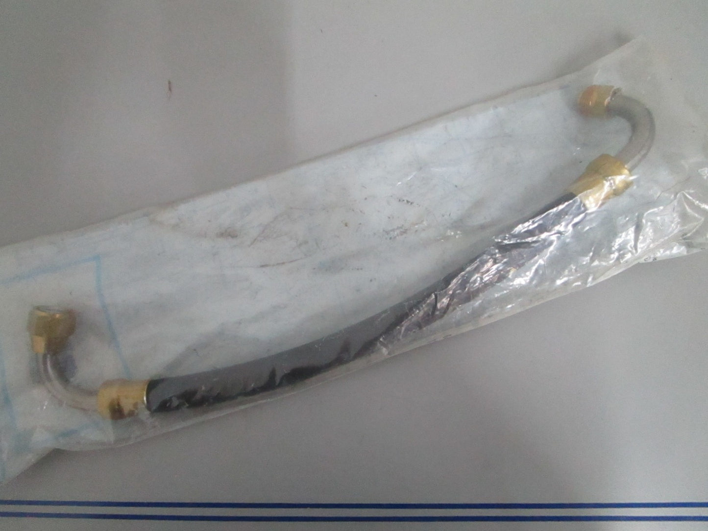 *NEW OEM* 0820 Mercury Quicksilver Oil Hose 32-863915