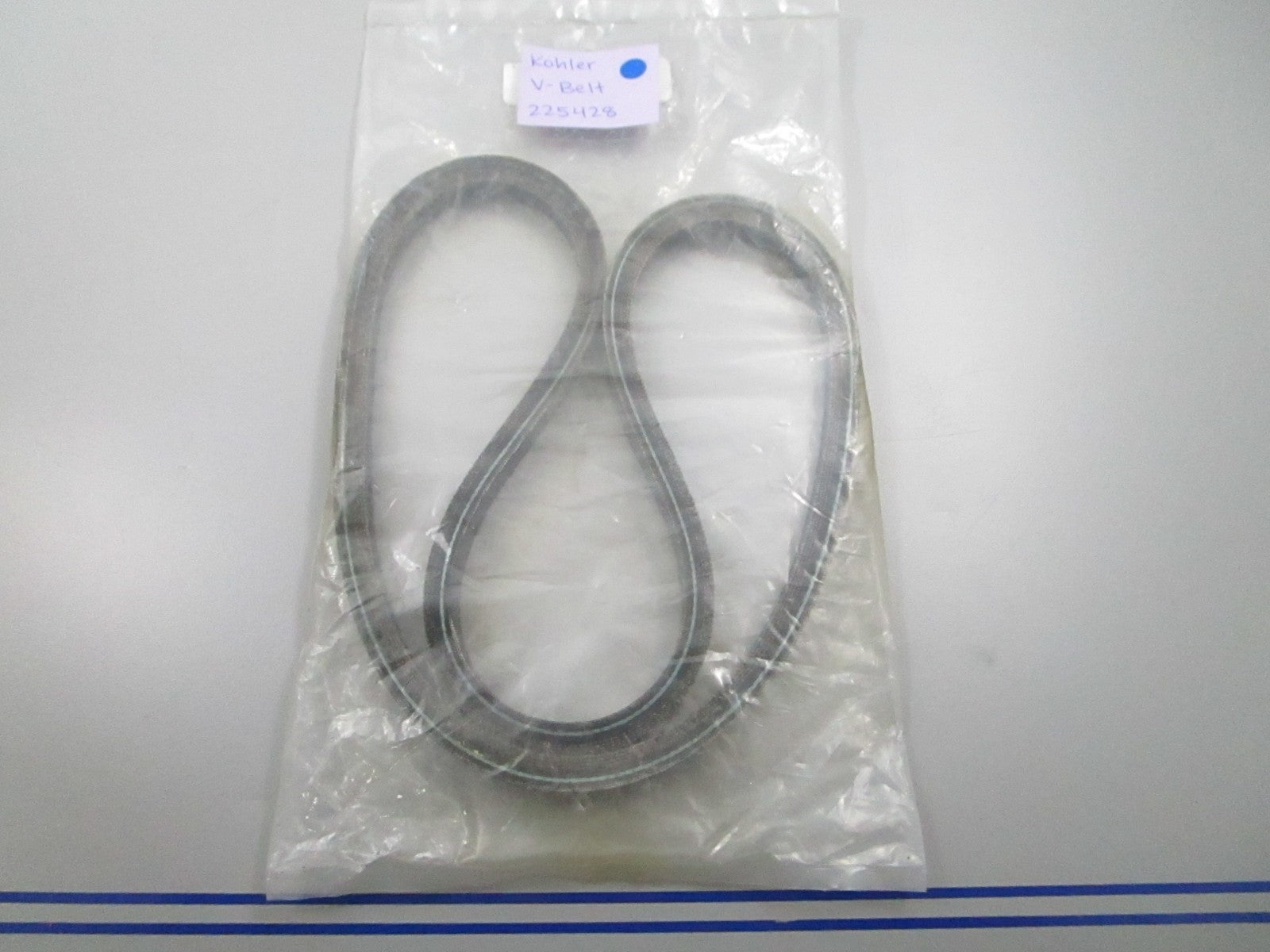 *NEW OEM* 0810 Kohler V-Belt 225428