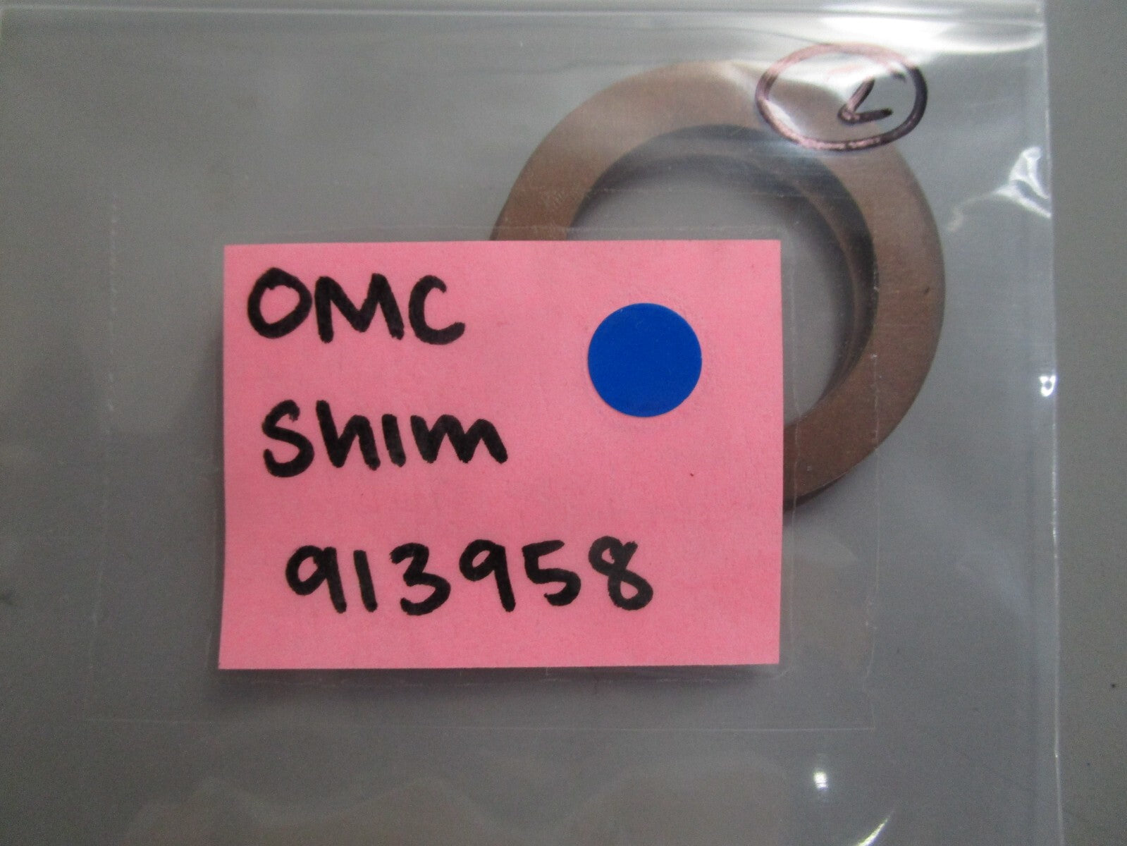 *NEW OEM* 0810 OMC Johnson Evinrude Shim 913958 0913958