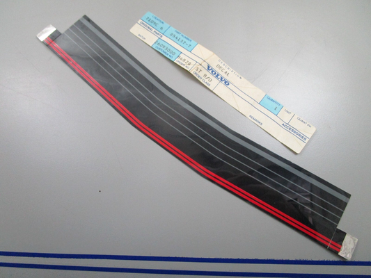 *NEW OEM* 0810 Volvo Penta Decal 854137